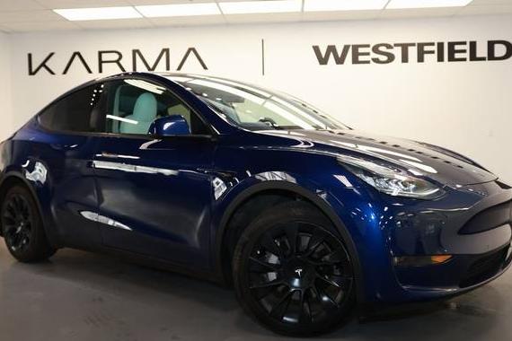 TESLA MODEL Y 2021 5YJYGDEE3MF080847 image